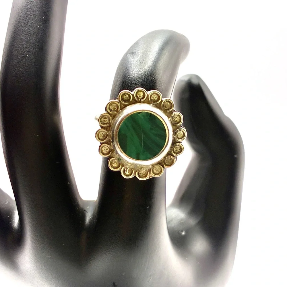 Vintage SIGNED MEXICO Malachite Ring with Sterling Silver Flower Backdrop